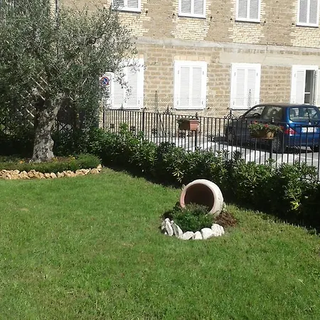 Apartamento Il Girasole Asís